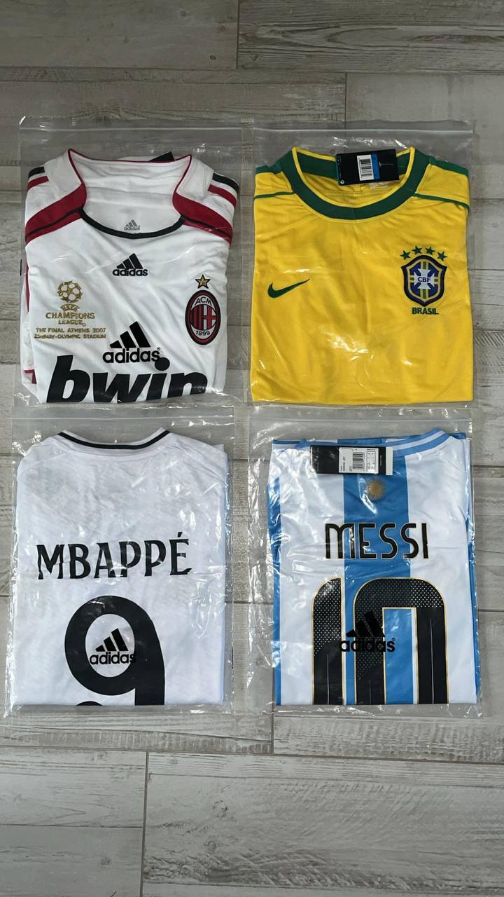 Crx$tyHustle™ - FORNITORE MAGLIE DA CALCIO (4 FORNITORI)