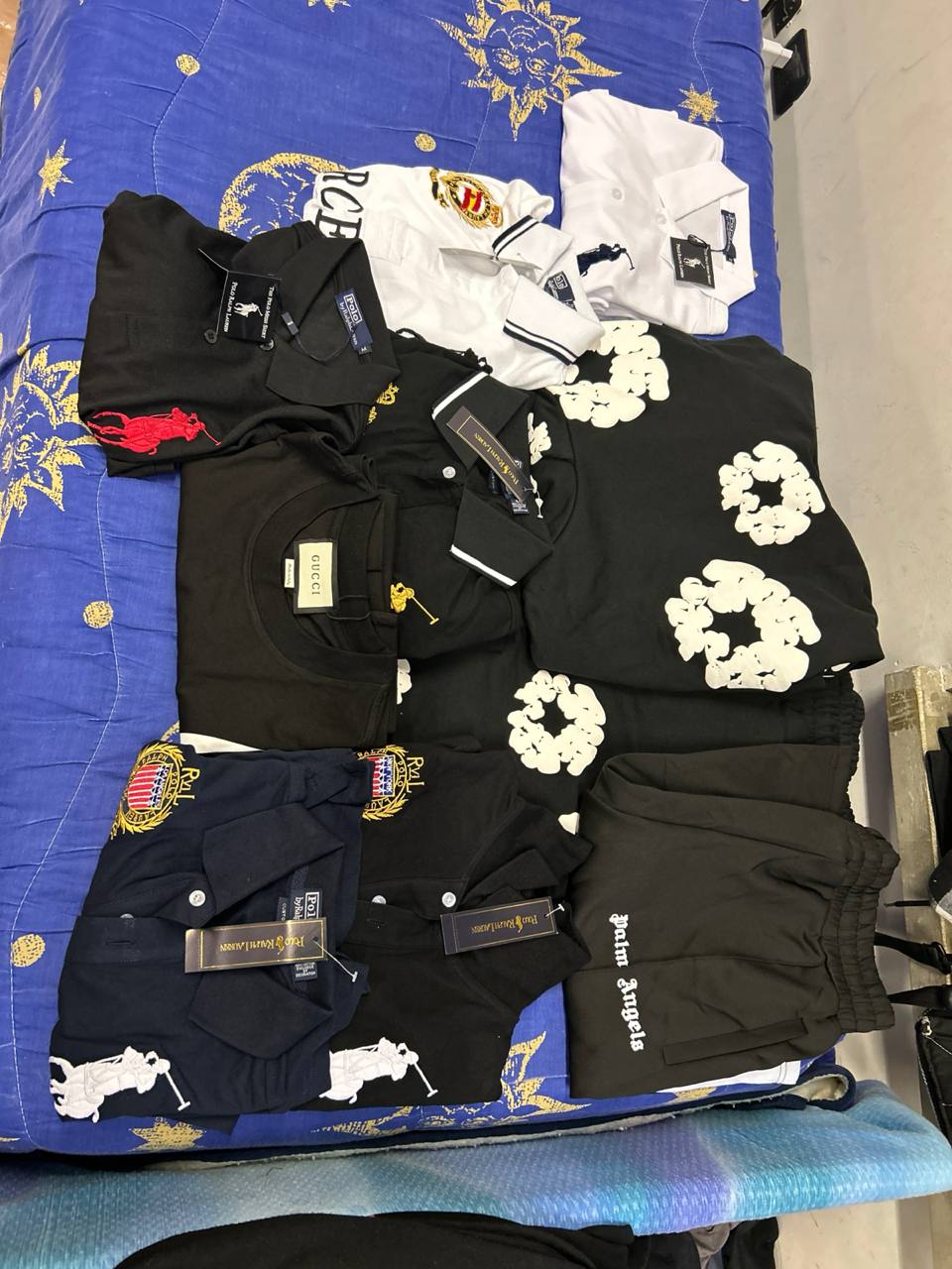 FORNITORE VESTITI & SCARPE (18+ FORNITORI)- CrxstyWrld™ ⭐⭐⭐⭐⭐