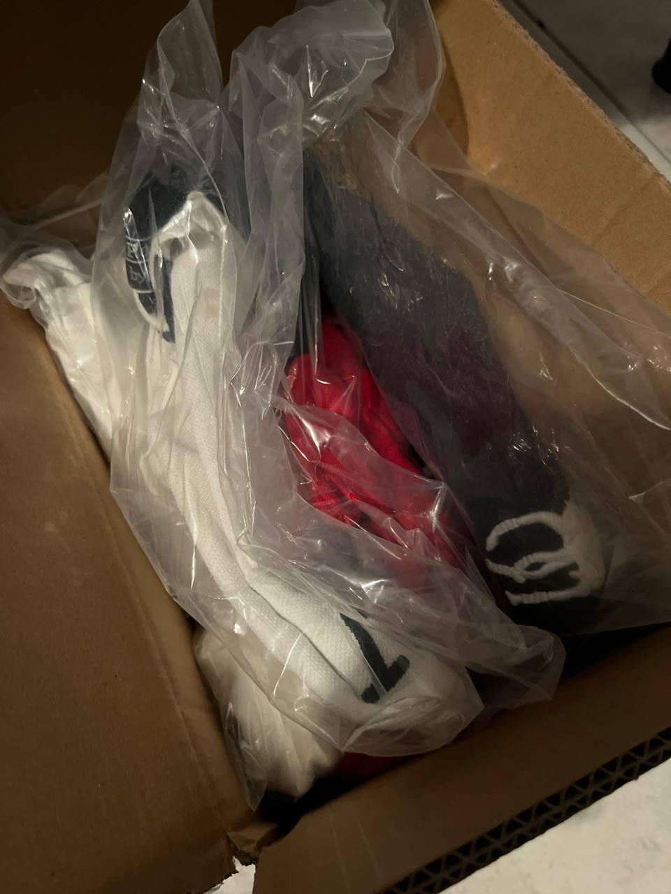 FORNITORE VESTITI & SCARPE (18+ FORNITORI)- CrxstyWrld™ ⭐⭐⭐⭐⭐